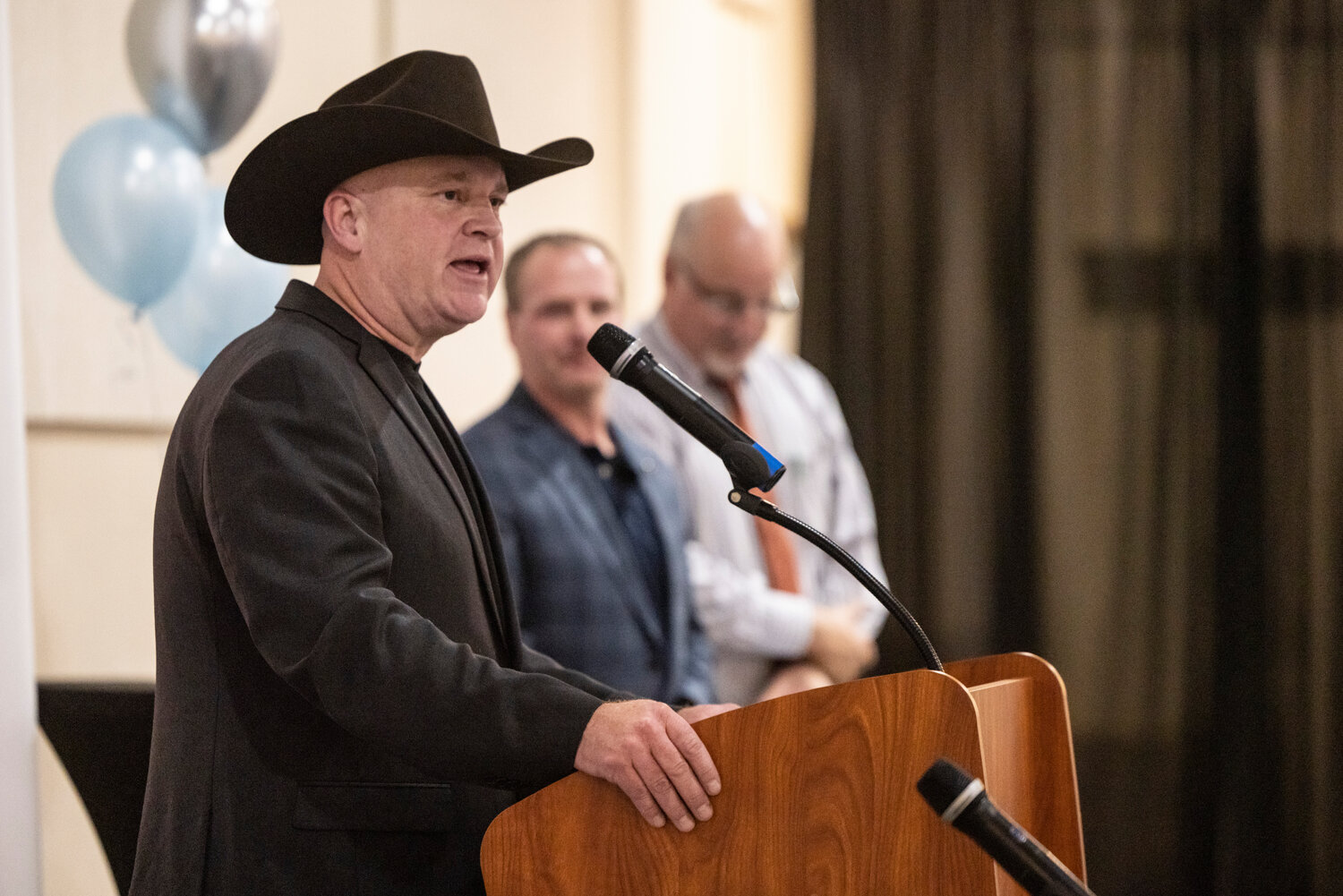 Scott Brummer speaking at a campaign event